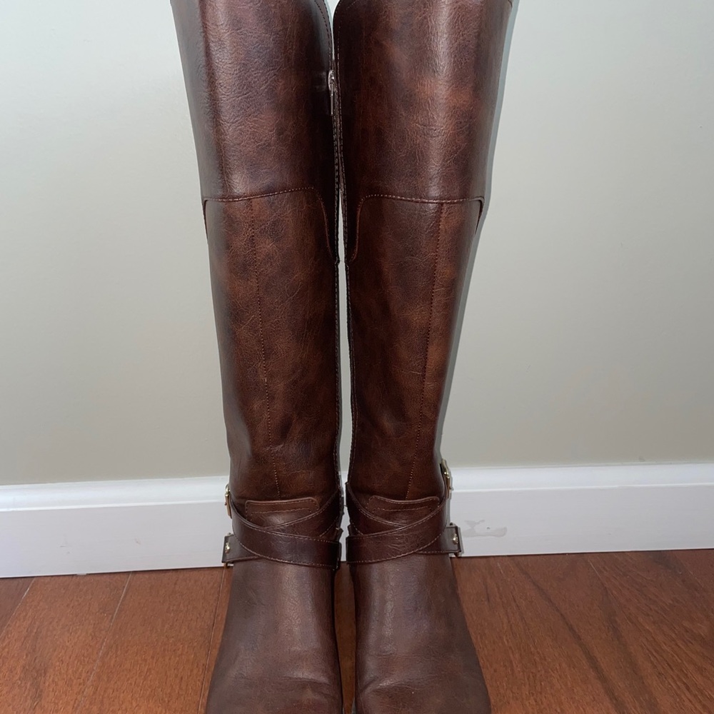 Guess Riding Boots - Picture 2 of 2